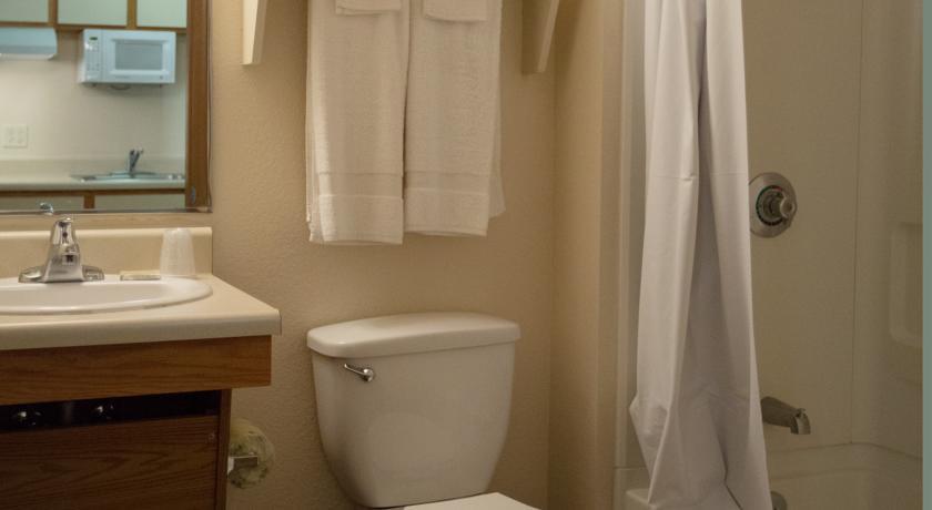 Woodspring Suites Kansas City Mission Merriam ภายนอก รูปภาพ