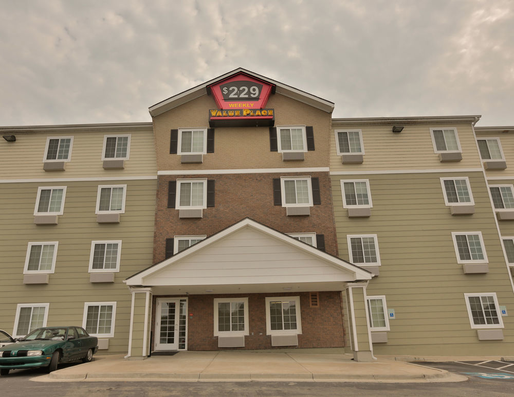 Woodspring Suites Kansas City Mission Merriam ภายนอก รูปภาพ
