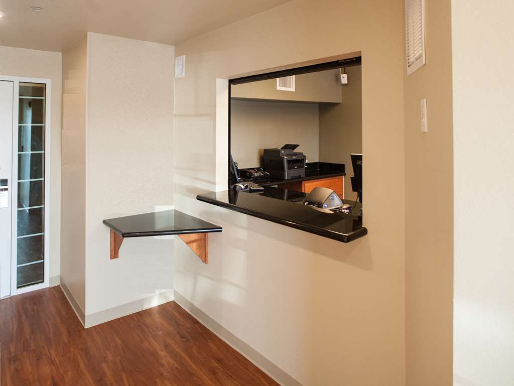 Woodspring Suites Kansas City Mission Merriam ภายใน รูปภาพ