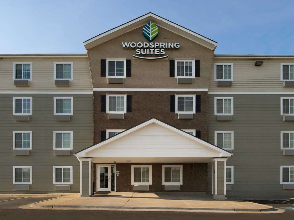 Woodspring Suites Kansas City Mission Merriam ภายนอก รูปภาพ